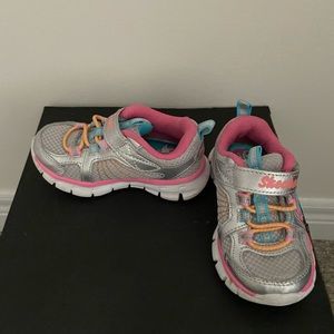 Sketchers toddler size 5 sneakers